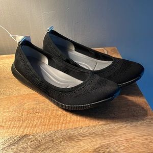 Cole Haan Zero Grand Black Flats Sz 10.5